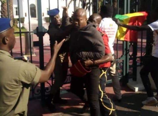 Manifestations au palais : Guy Marius Sagna « abroge » l’arrêté Ousmane Ngom