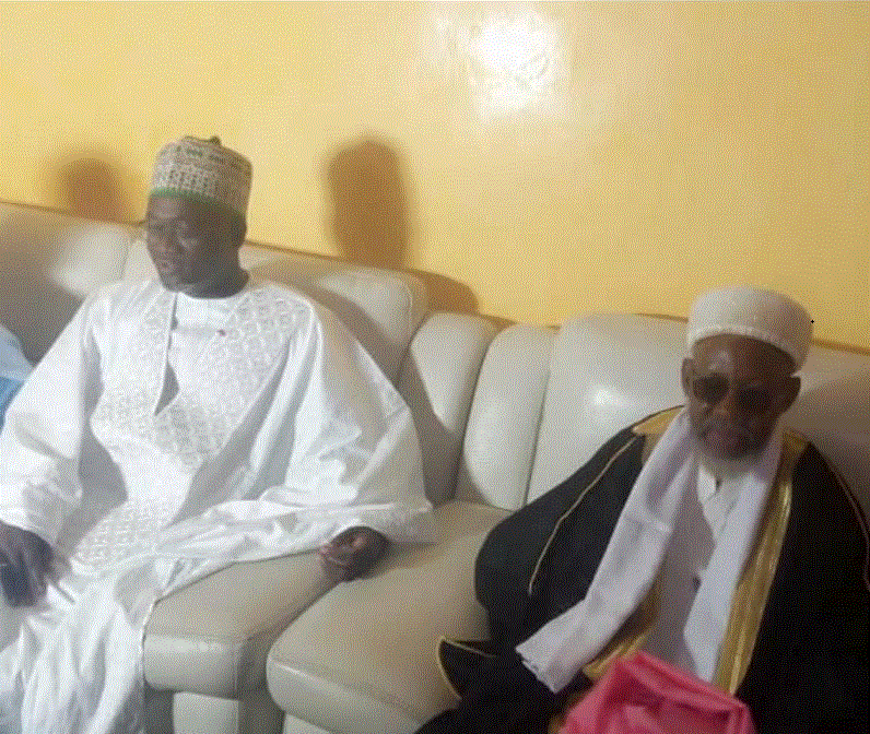 pape demba biteye 3 - Le Dg de la Senelec, Médina Baye et les honneurs de la famille...