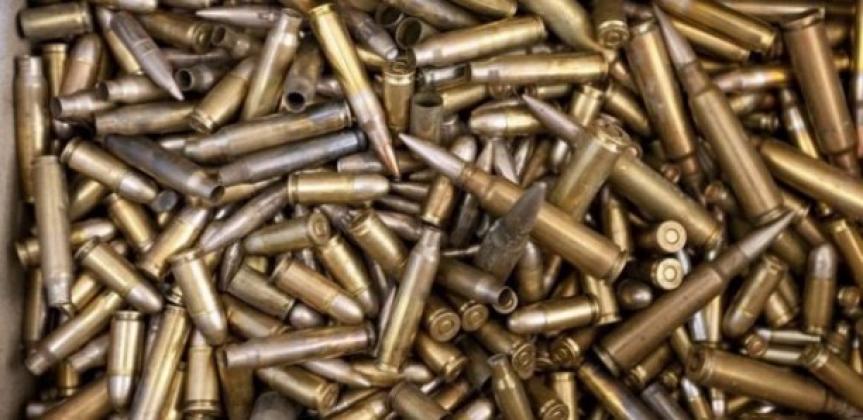 Saisie de munitions à Pire : Le procureur traque un suspect militaire