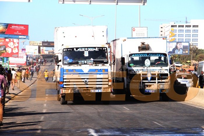 Accident Pont Émergence : Des Sénégalais en mode cameramen et photographes