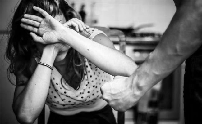 Italie : Le Sénégalais bat sa femme et tente de brûler la maison, devant le juge