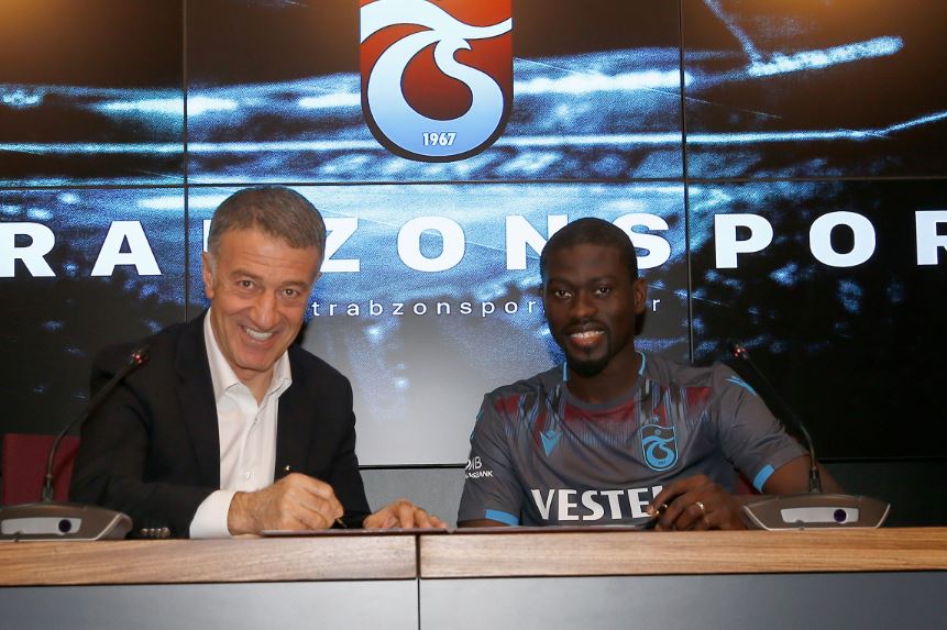 Mercato : Trabzonspor annonce l’arrivée officielle de Badou Ndiaye…