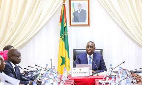 Macky Sall rebaptise des lycées pour honorer des personnalités du Sénégal