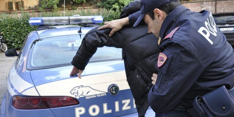 polizia-960×480 polizia-960×480