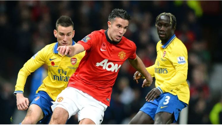 Bacary Sagna : « Pourquoi Arsenal a laissé Van Persie quitter le club ? »