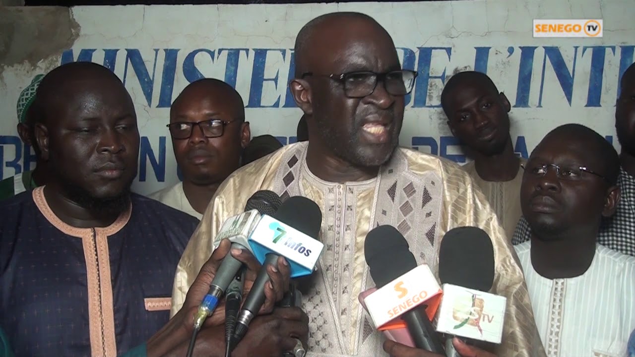 Coronavirus à Touba : Moustapha Cissé Lô contribue à la lutte (Senego TV)