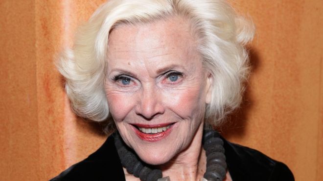 L’actrice de James Bond, Honor Blackman, décède à l’âge de 94 ans