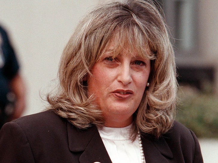 Destitution Bill Clinton en 1998 : Linda Tripp lutte contre la mort, Monika Lewinsky…