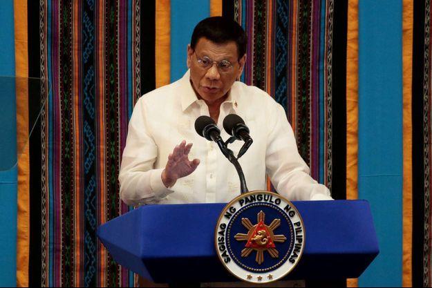 Contrevenants du confinement – L’ordre du président philippin : « Tuez-les par balles ! »