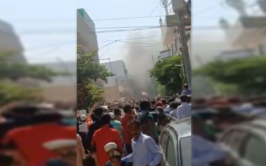 Pakistan : Un avion de ligne s&rsquo;écrase à Karachi avec une centaine de passagers à bord (Vidéo)