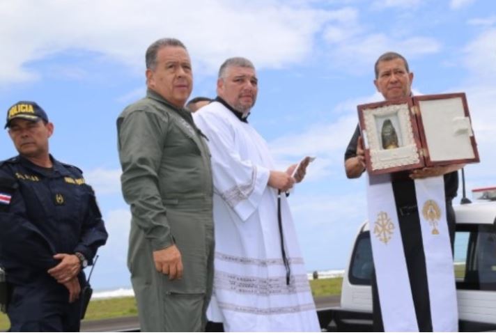 Prières pour conjurer Covid-19 : L’Église catholique effectuera un nouveau survol de la Vierge des anges