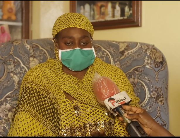 Guérie du Covid-19, la dame Diaba Ndiaye rue dans les brancards : « Da ñu ma toroxal »