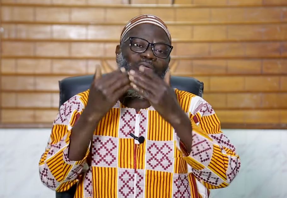 Émissions dédiées aux chefs religieux « On dirait du navétane entre tariqa » dixit Oustaz Oumar Sall. Regardez !