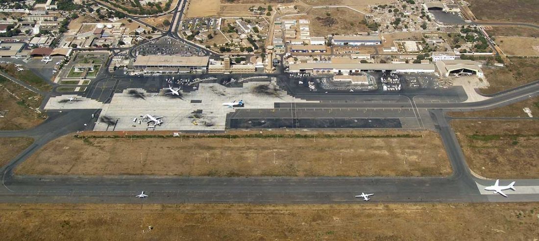 Aéroport de Yoff : Macky Sall confie l’assiette foncière de 30 hectares à la CDC