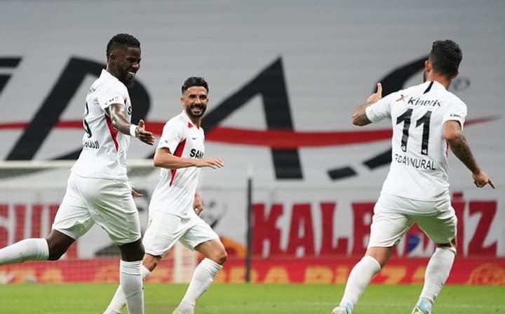 Gaziantepspor: Papy Djilobodji buteur face à Galatasaray