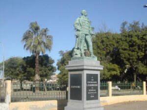 Statue de Faidherbe : « C’est le moment de l’enlever pour la ranger dans un musée des atrocités », Adama Gaye