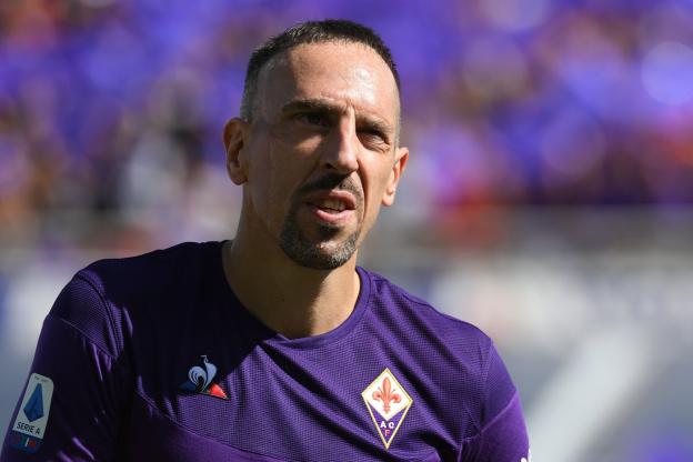 Fiorentina : Victime d’un cambriolage, Ribéry ne se sent plus en sécurité en Italie… (Vidéo)