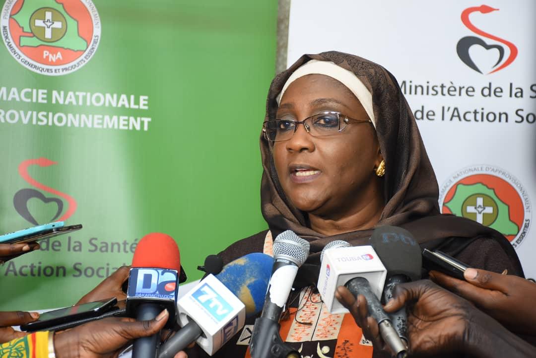 Mme Annette Seck Ndiaye milite pour industrie pharmaceutique locale