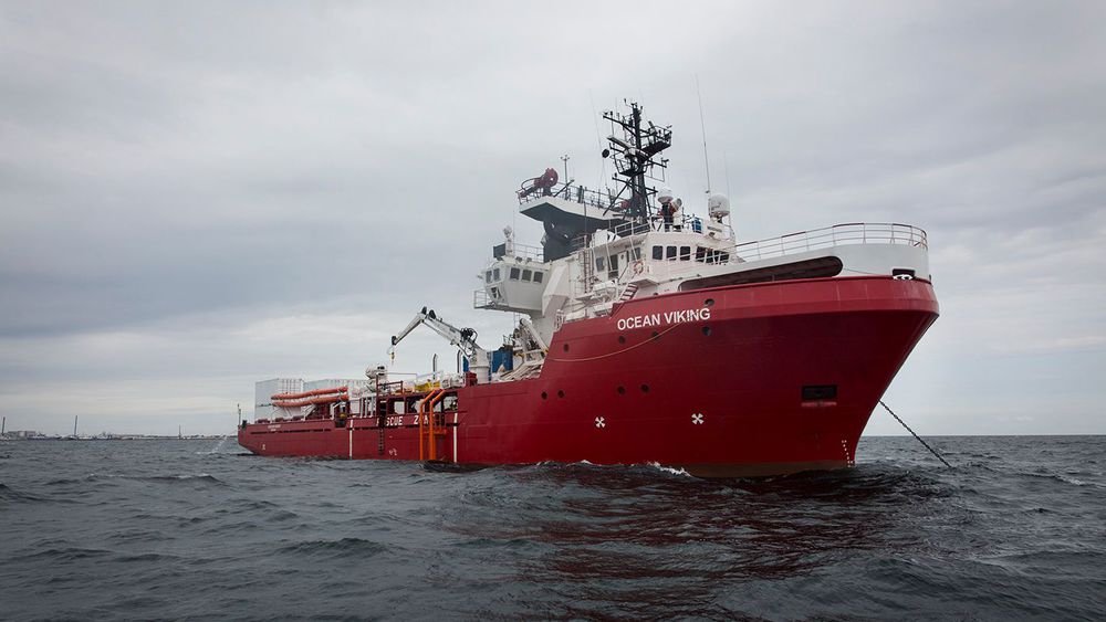 Navire Ocean Viking : 180 réfugiés en danger, bagarres et tentatives de suicide à bord