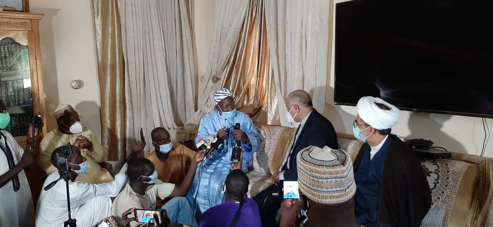 Médina Baye : L’ambassadeur d’Iran au Sénégal rend hommage au défunt Khalife