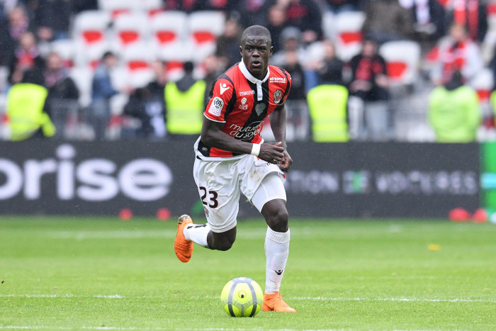 Mercato : Malang Sarr débarque finalement à Chelsea