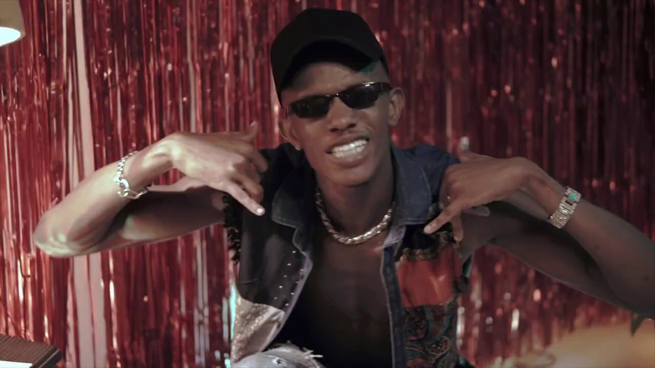 Clip officiel : Samba Peuzzi ressuscite Ndongo Lô et flingue ses détracteurs