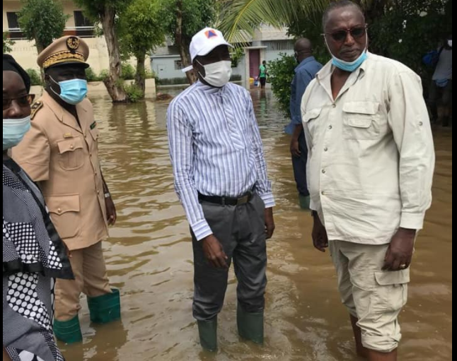 La visite de Aly Ngouille Ndiaye dans les zones inondées (Photos)