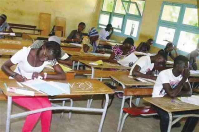 Examens (BAC, BFEM et CFEE) 2021 : Les épreuves reportées au…
