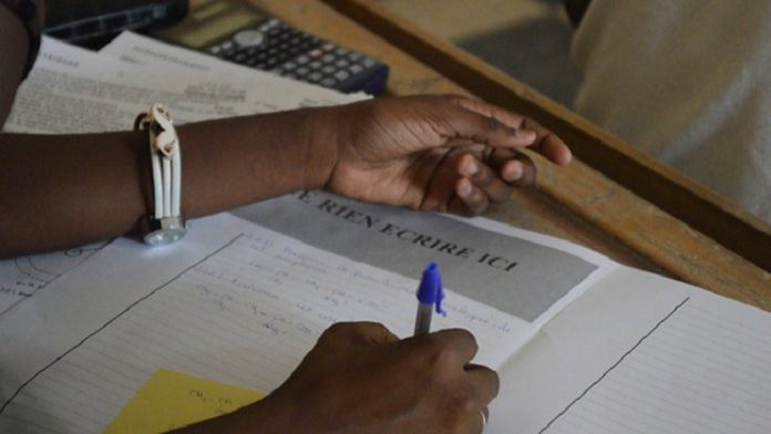 Fraude au Baccalauréat 2024: Les candidats qui utilisaient leurs téléphones lourdement sanctionnés !