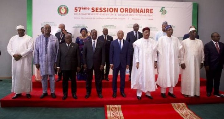 3e mandat : Le Président du Nigeria dit NON à Ouattara et Condé