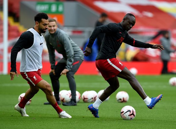 Selon Neville, Salah dépassera le niveau de Mané et pourrait devenir le meilleur du monde…