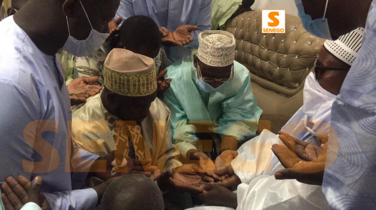 Touba : Cheikh Ahmed Tidiane Sy Al Amin et Aziz Ndiaye reçus par Cheikh Bass Abdou Khadre (7photos)