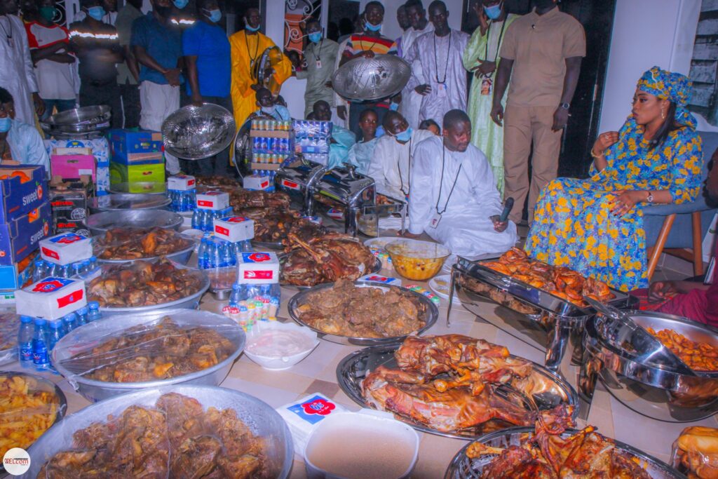Magal : L’incroyable « dîner berndé » de Sokhna Aïda Diallo (Photos)