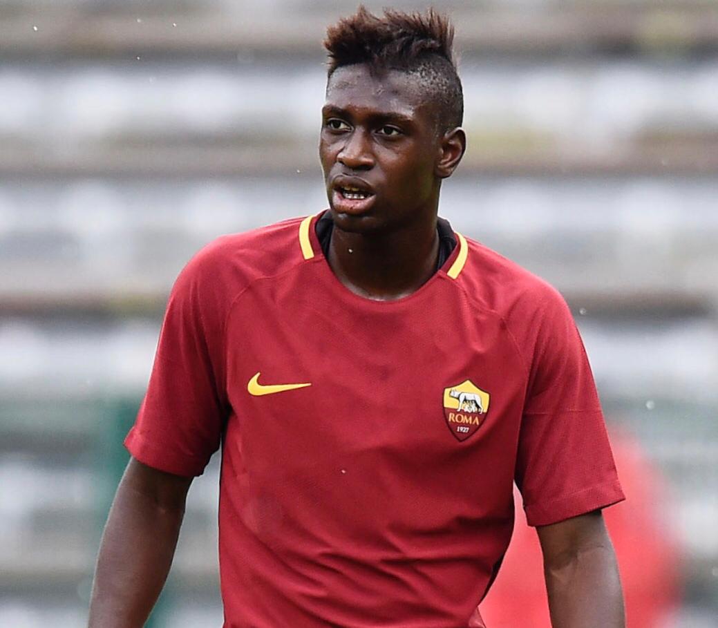 Mercato : Le jeune latéral de Rome, Moustapha Seck, prêté en D2 portugaise…