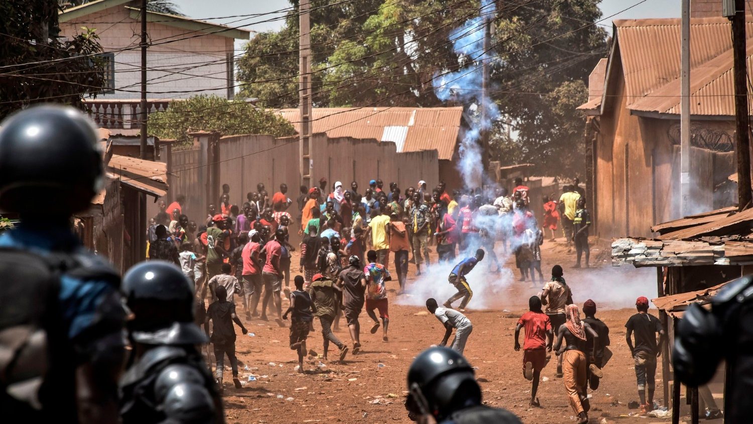 Vives tensions en Guinée : Une dizaine de morts dans les violences post-électorales (Communiqué)