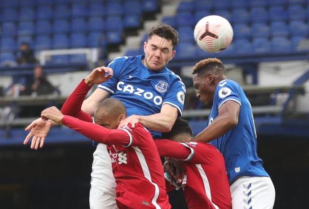 Premier League: Everton et Liverpool au coude à coude à la pause (1-1)