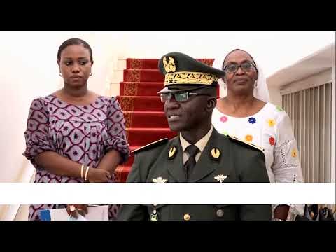 Le Général Mbaye Cissé, DG CHEDS rend visite à Aminata Touré, Présidente du Cese (Senego-TV)