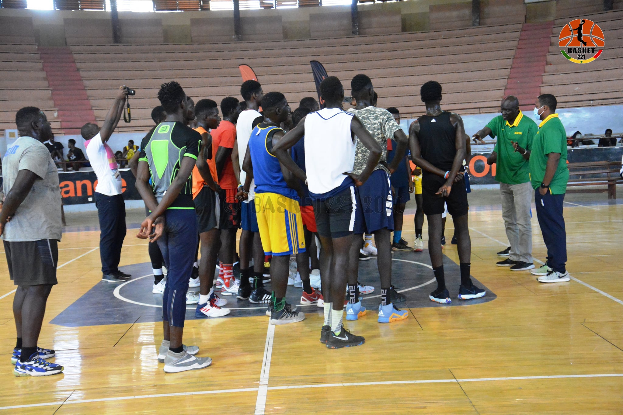 Afrobasket U18 masculin – Stage de préparation : Madiene Fall publie une liste de 25 joueurs locaux