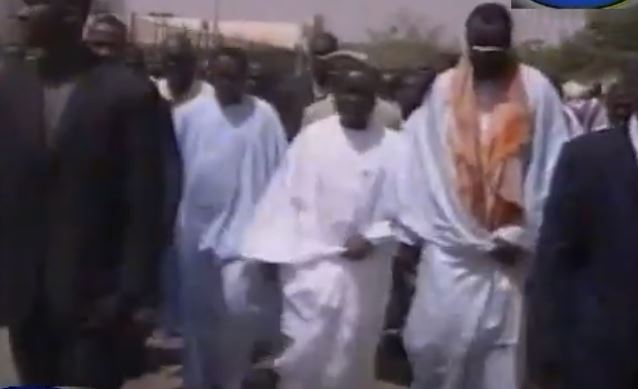 Vidéo inédite : Idy, Pm et Macky, ministre de l’intérieur, sous Wade chez Serigne Saliou…