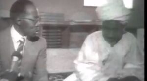 Ndiassane: Vidéo inédite de la visite de Senghor chez le Khalife Serigne Sidi Yakhya Kounta…