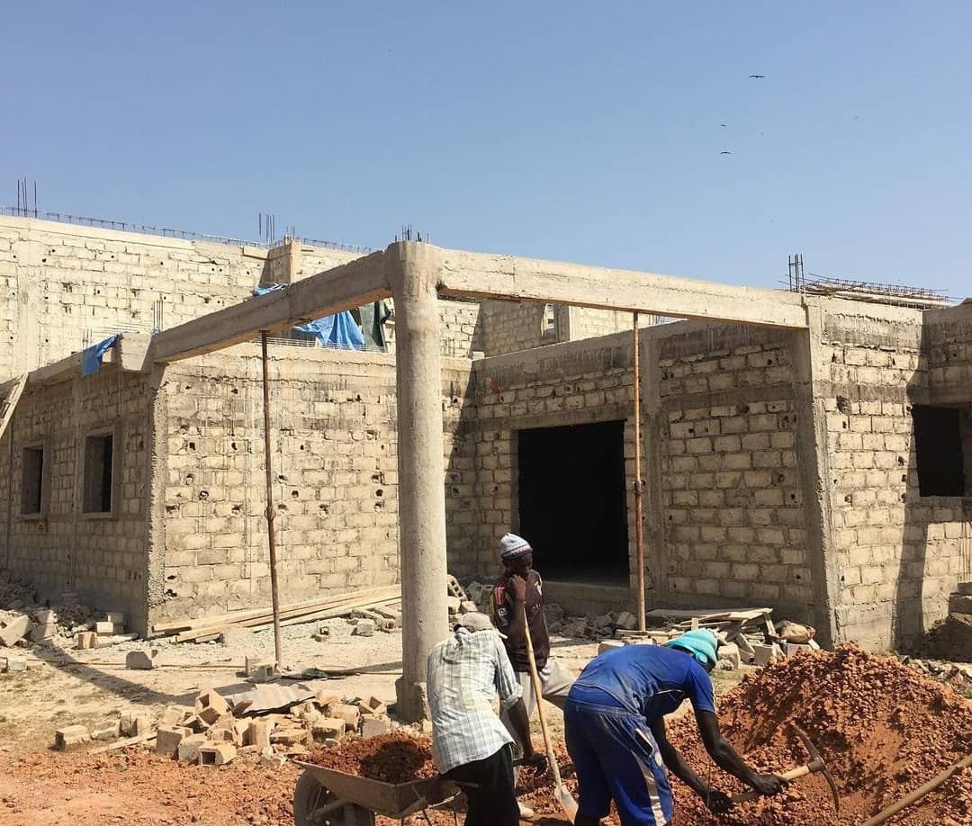 Bambali: Découvrez les images de l’hôpital construit par Sadio Mané dans son village (vidéo)