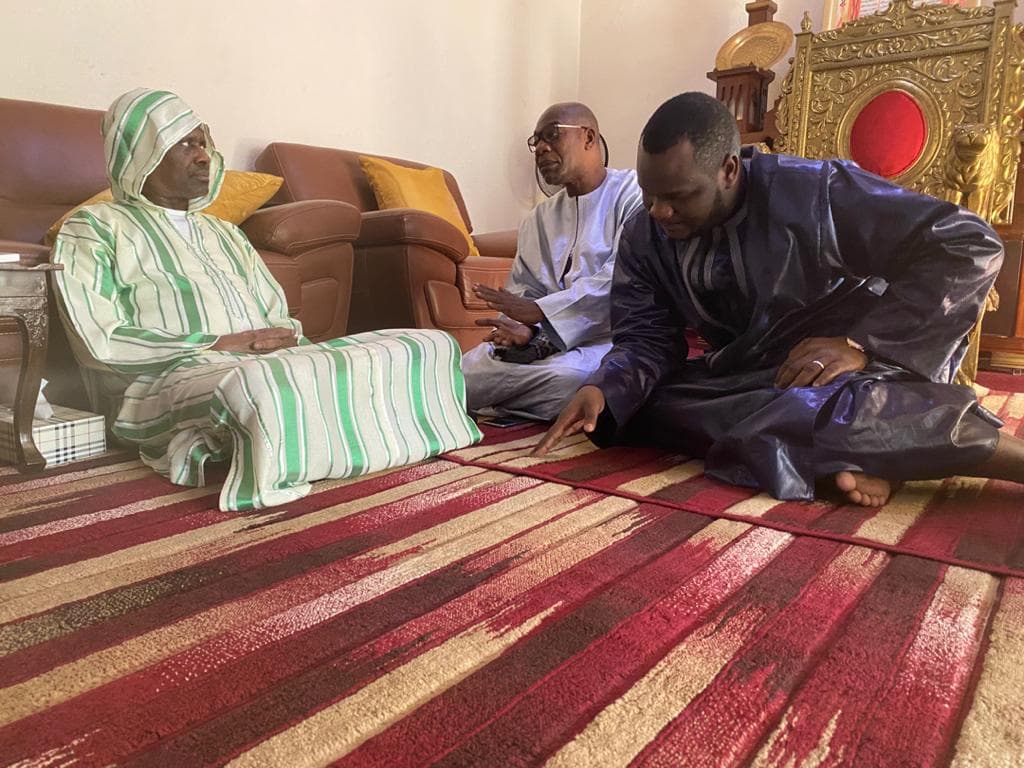 La famille de feu Cheikh Béthio chez Kara (5 photos)