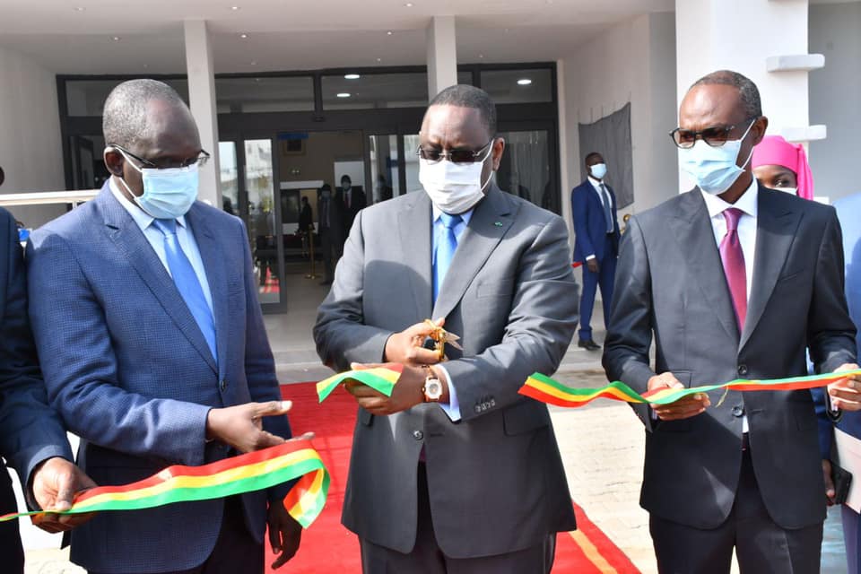 Maladies infectieuses : Cérémonie d’inauguration du nouveau Service par Macky Sall -photos