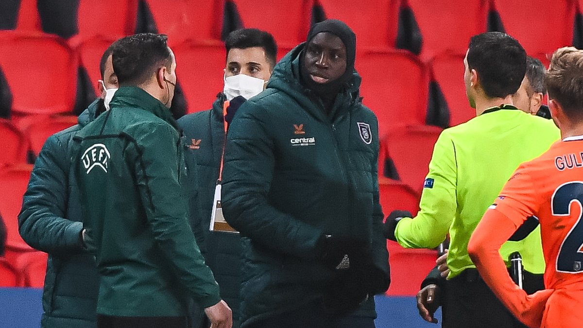 PSG – Başakşehir : Demba Ba dément la réconciliation avec Colțescu
