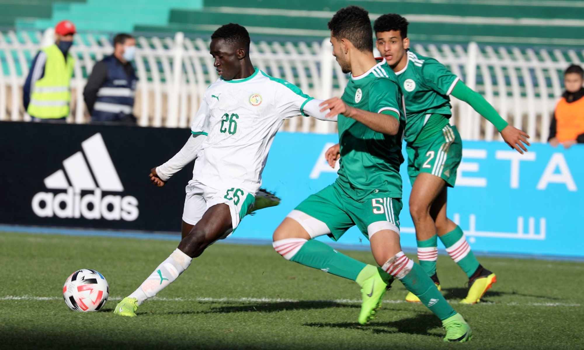 U 17 : Le Sénégal gagne encore face à l'Algérie (photos)