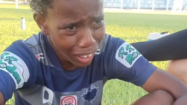 « Faite taire ce nègre », Neymar vole au secours d’un enfant insulté (vidéo)