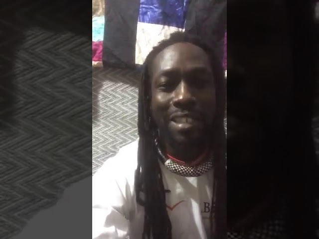 Le témoignage d’un Baye Faal à l’endroit de S. Modou Kara : « Barki Serigne Touba moma défar » (Vidéo)