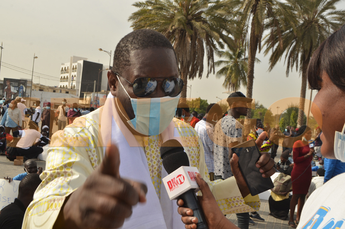 Fouiller le portable de son conjoint : Salam Diallo pose le débat dans « Entre Temps »