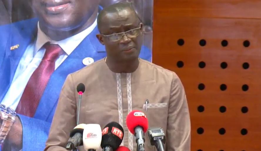 Suivez le lancement du programme de campagne du candidat Augustin Senghor à Praia (Cap-Vert)