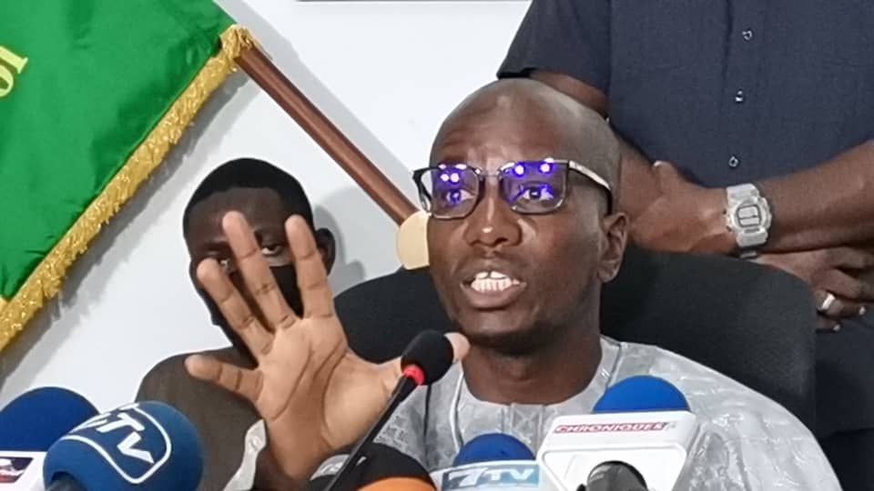 Indemnités bloquées : « Me Moussa Diop raconte des contre-vérités », selon Omar Bounkhatab Sylla